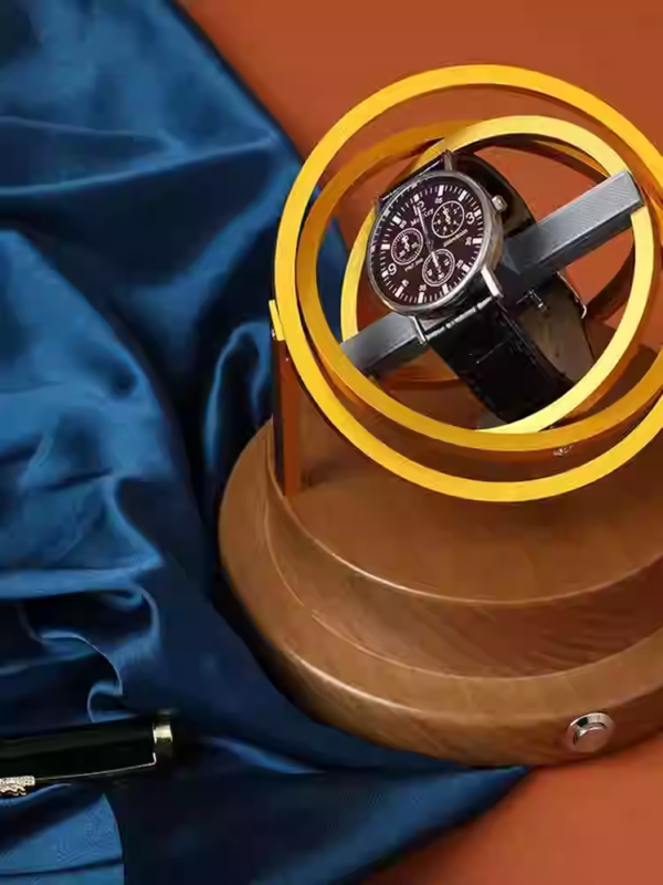 Mechanical watch shaker, desktop/ins-style solid wood watch shaker, rechargeable automatic storage box, watch winder